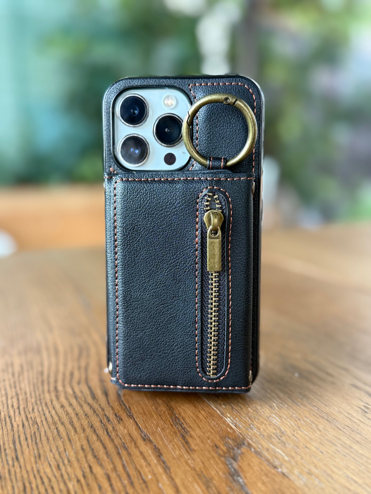COVER UP IPHONE
